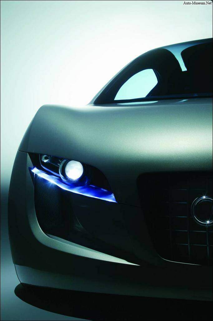 Voitures de films : Audi RSQ Concept (2004),  ajouté par MissMP