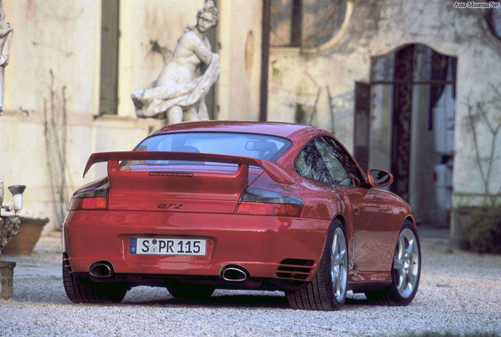 Porsche 911 GT2 (996) (2001-2002),  ajouté par steph