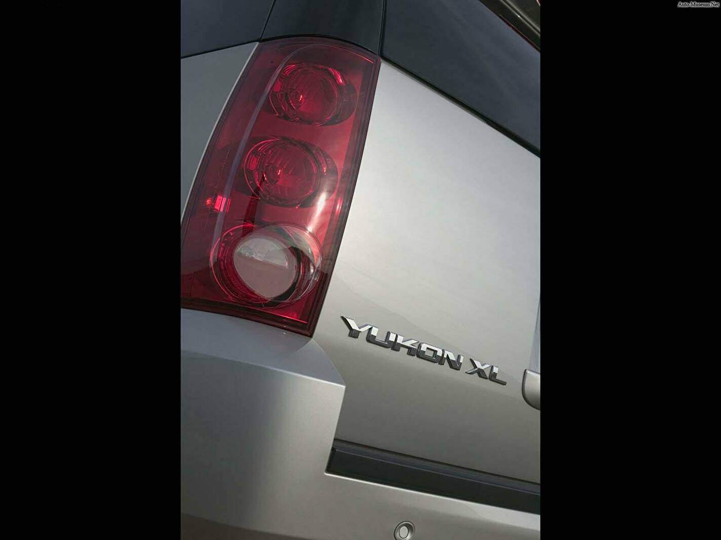 GMC Yukon III XL 6.0 V8 (2007-2014),  ajouté par lioenzo