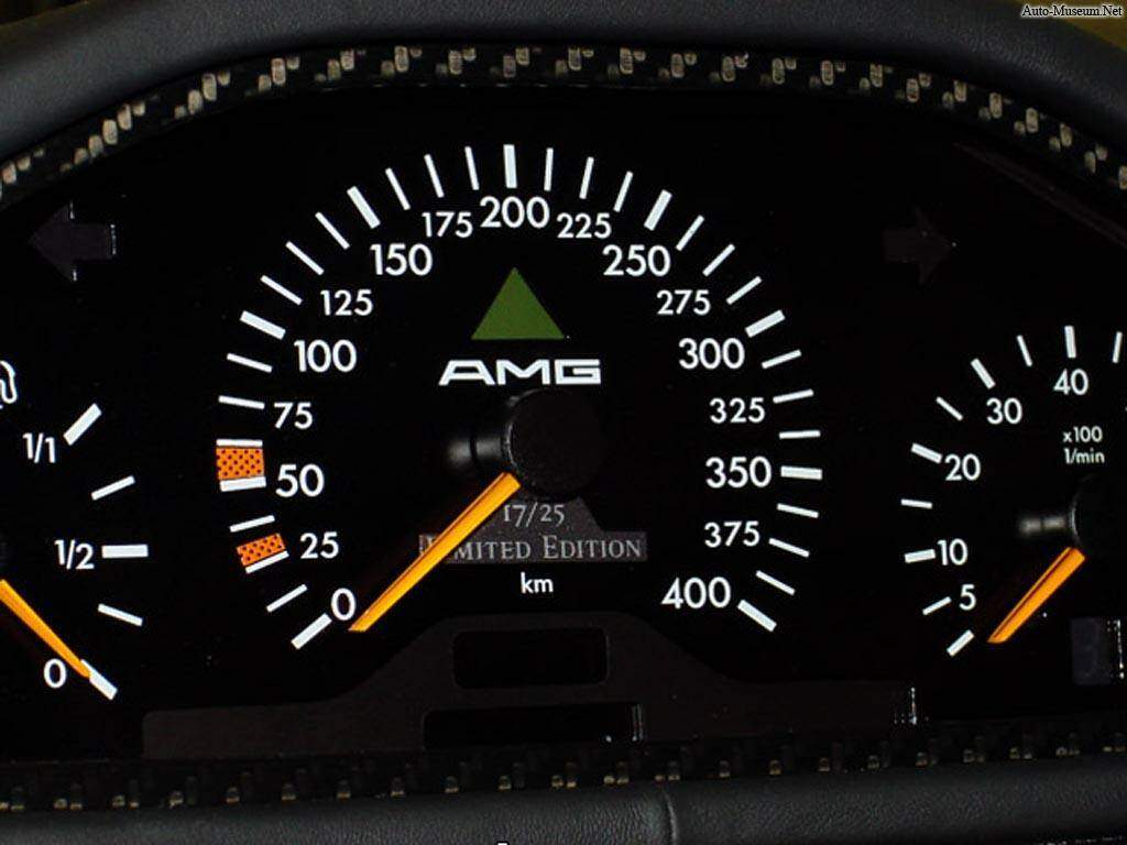 Mercedes-Benz CLK-GTR SuperSport (2002),  ajouté par Raptor