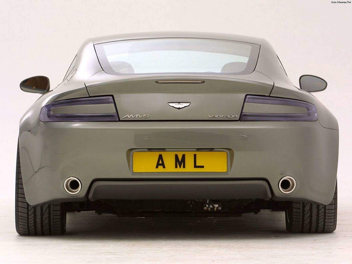 Aston Martin AMV8 Vantage (2003),  ajouté par Raptor