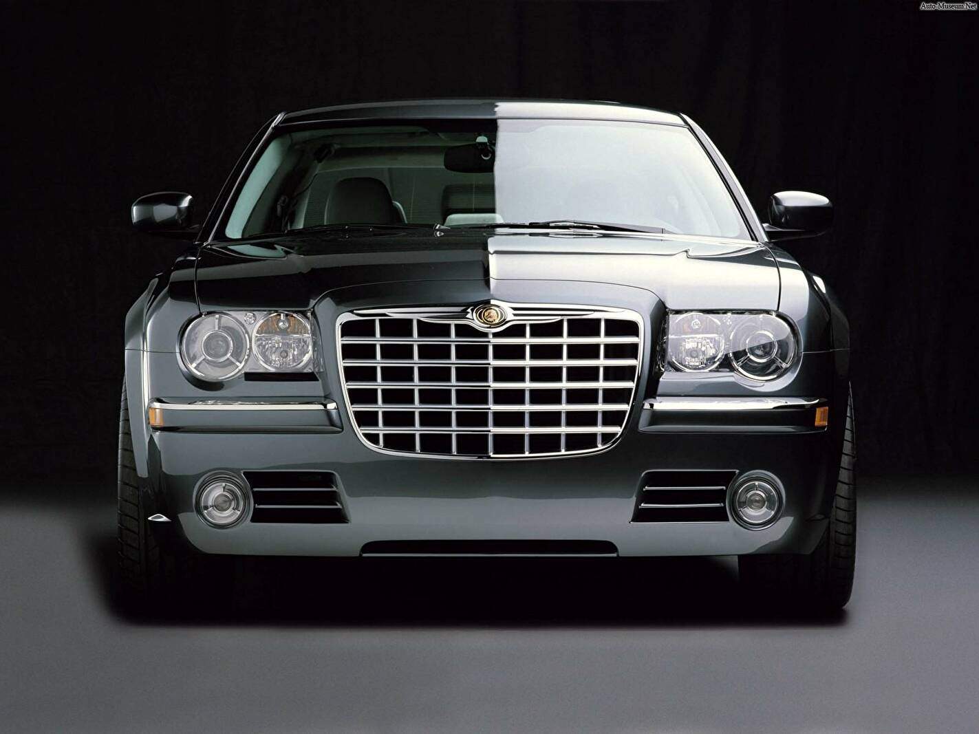 Chrysler 300C Concept (2003),  ajouté par Raptor