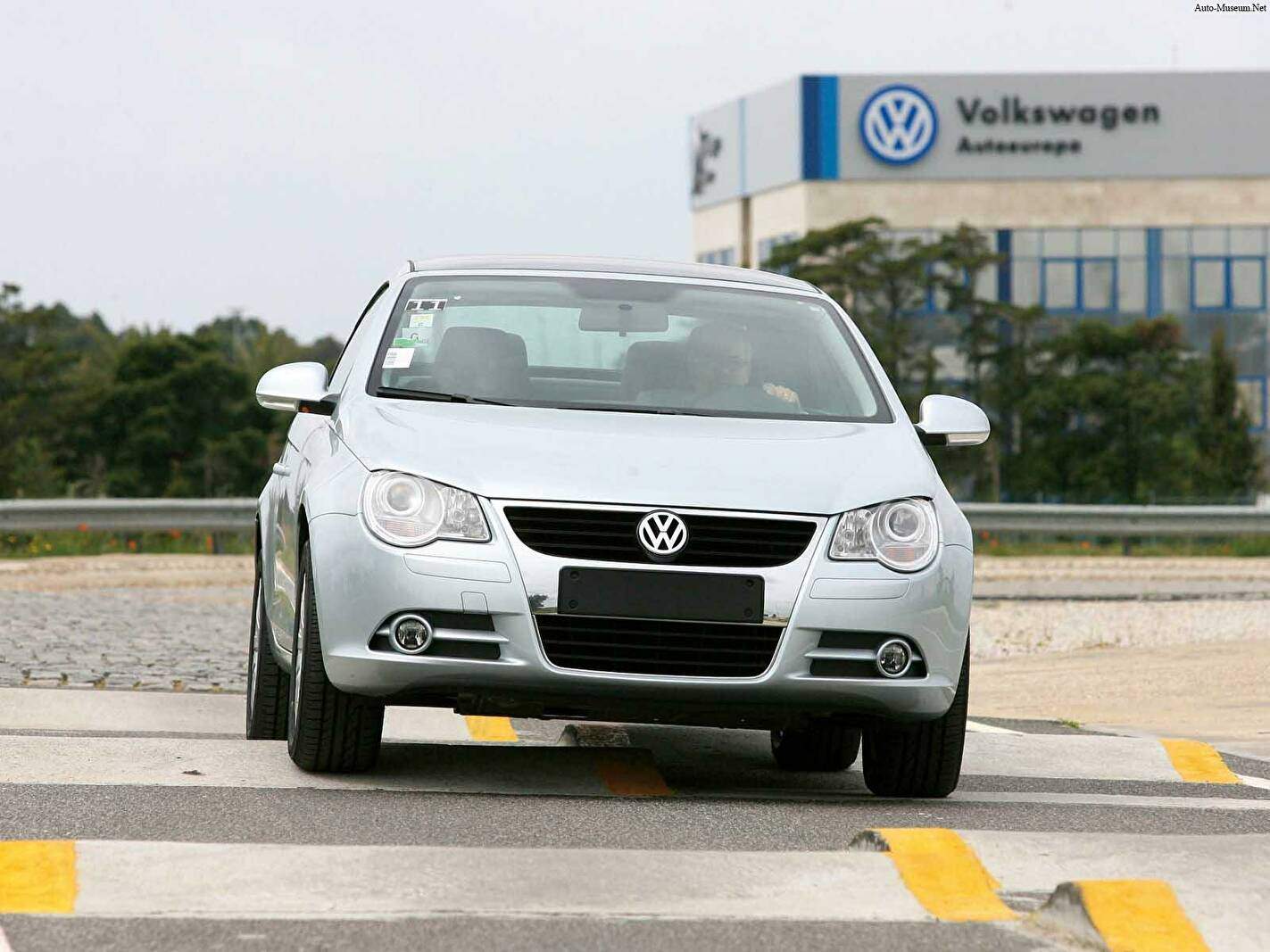 Volkswagen Eos 2.0 TFSI 200 (2006-2009),  ajouté par lioenzo