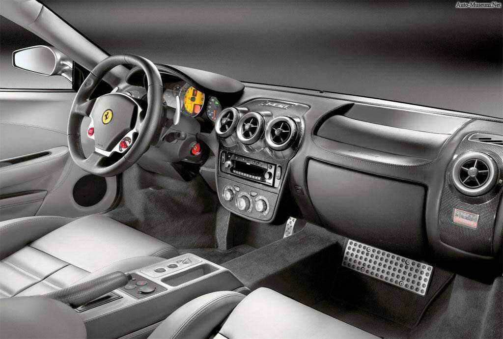 Ferrari F430 (2004-2010),  ajouté par nicolasv94
