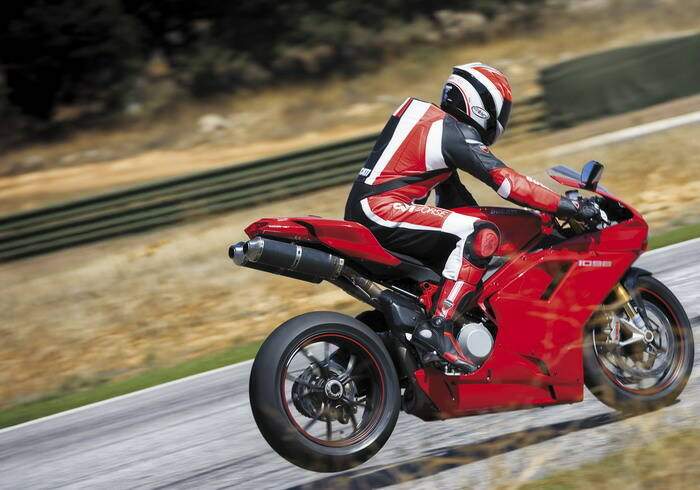Ducati 1098 S (2007-2008),  ajouté par nothing