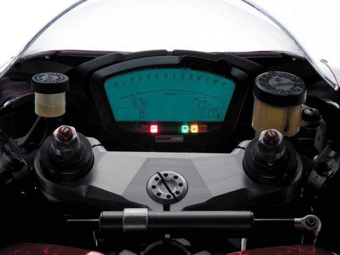 Ducati 1098 S Tricolore (2007),  ajouté par nothing