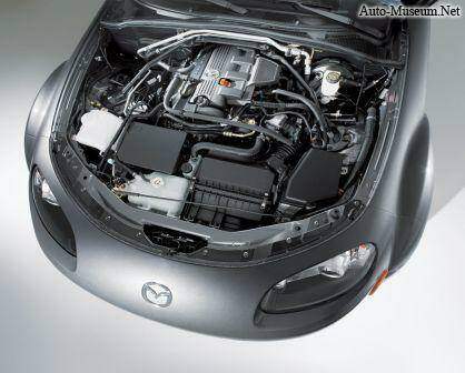 Mazda MX-5 III 2.0 MZR 160 (NC) (2005-2008),  ajouté par caillou