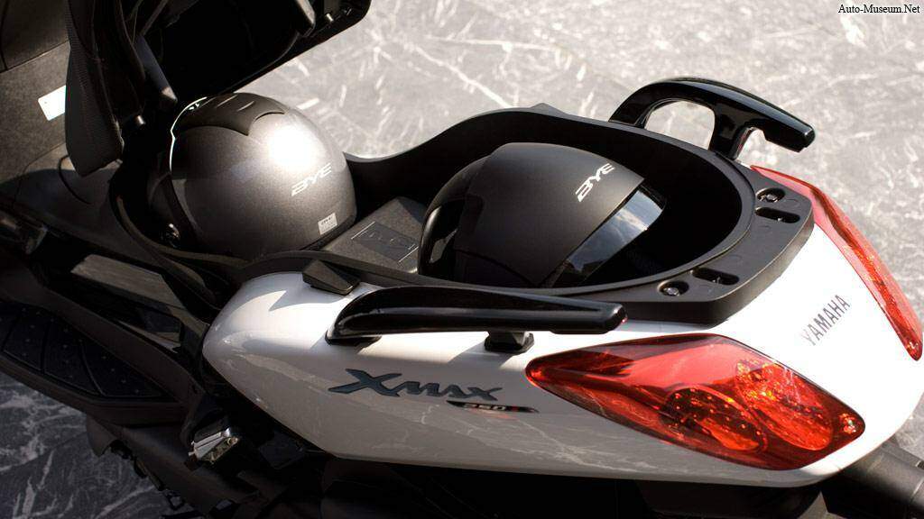 Yamaha X-Max 250 (2007),  ajouté par MissMP