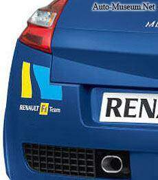 Renault Megane II RS (Typ M) « F1 Team » (2006),  ajouté par caillou