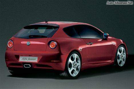 Alfa Romeo Junior (2008),  ajouté par fox58