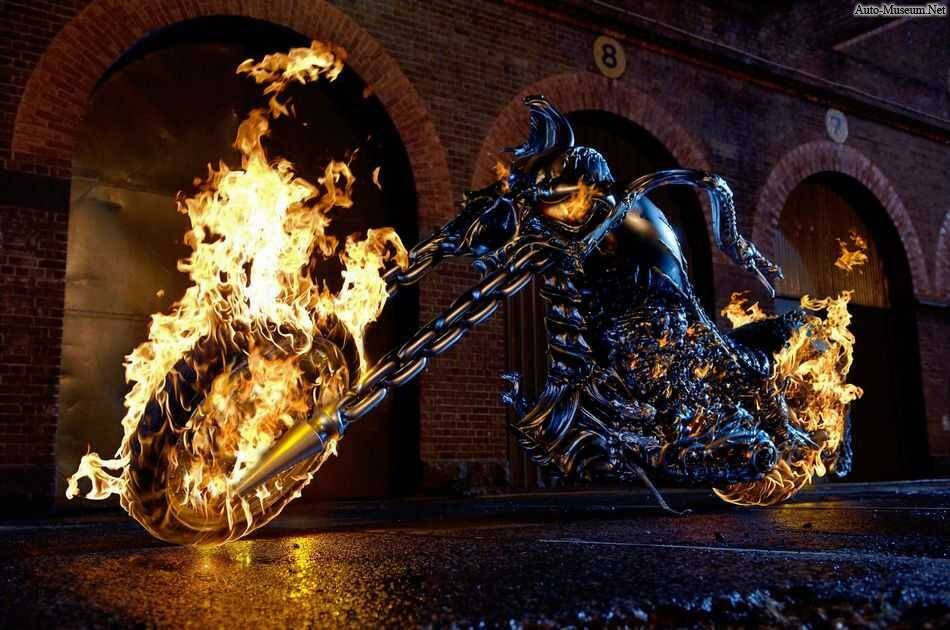 Motos de films : Hellcycle du Ghost Rider (2006),  ajouté par nothing
