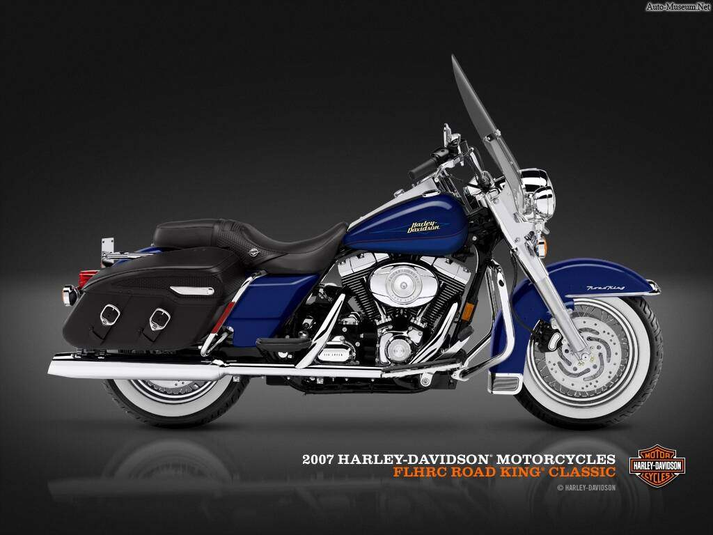 Harley-Davidson FLHRC Road King Classic (2007),  ajouté par Manimal
