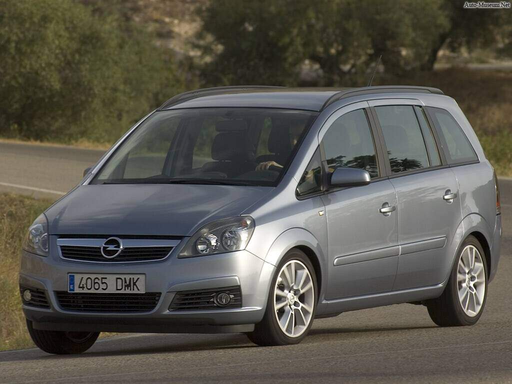 Opel Zafira II 1.9 CDTi 120 (2005-2010),  ajouté par caillou