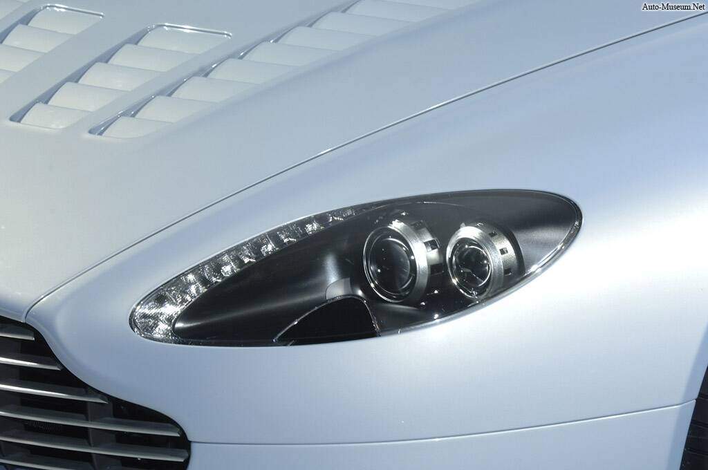 Aston Martin V12 Vantage RS (2007),  ajouté par Raptor