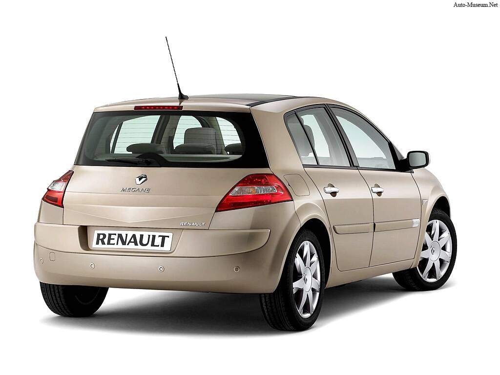 Renault Megane II 1.9 dCi 130 (Typ M) (2006-2008),  ajouté par caillou