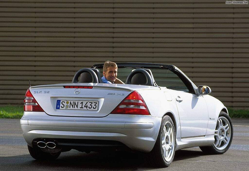 Mercedes-Benz SLK 32 AMG (R170) (2001-2004),  ajouté par caillou