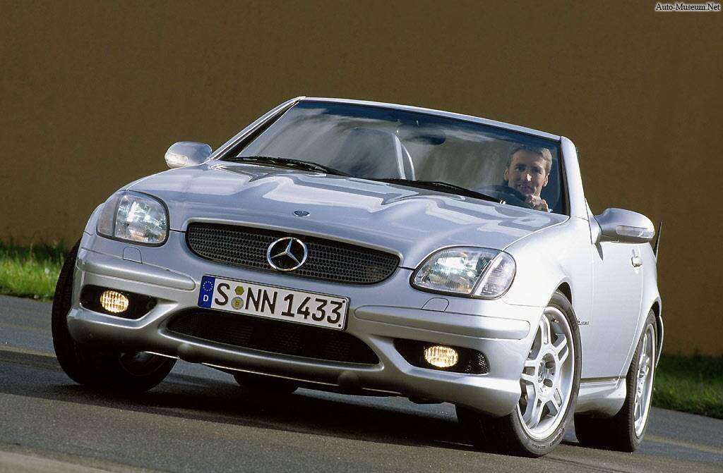 Mercedes-Benz SLK 32 AMG (R170) (2001-2004),  ajouté par caillou
