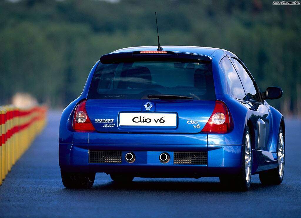 Renault Clio II V6 (2003-2005),  ajouté par caillou