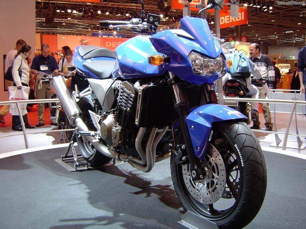 Kawasaki Z 750 (2004-2006),  ajouté par nothing