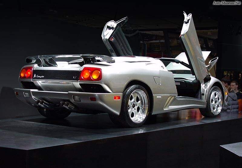 Lamborghini Diablo VT Roadster « Millennium » (2000),  ajouté par fox58