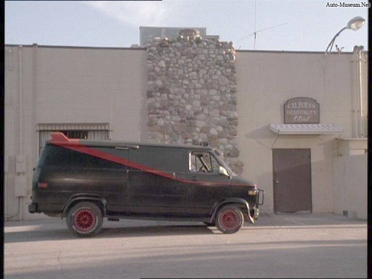 Voitures de films : GMC Van (1983),  ajouté par telkine