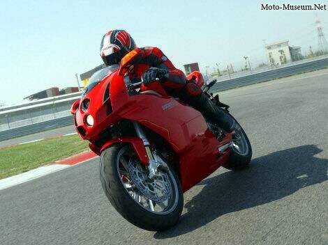 Ducati 749 (2003),  ajouté par nothing