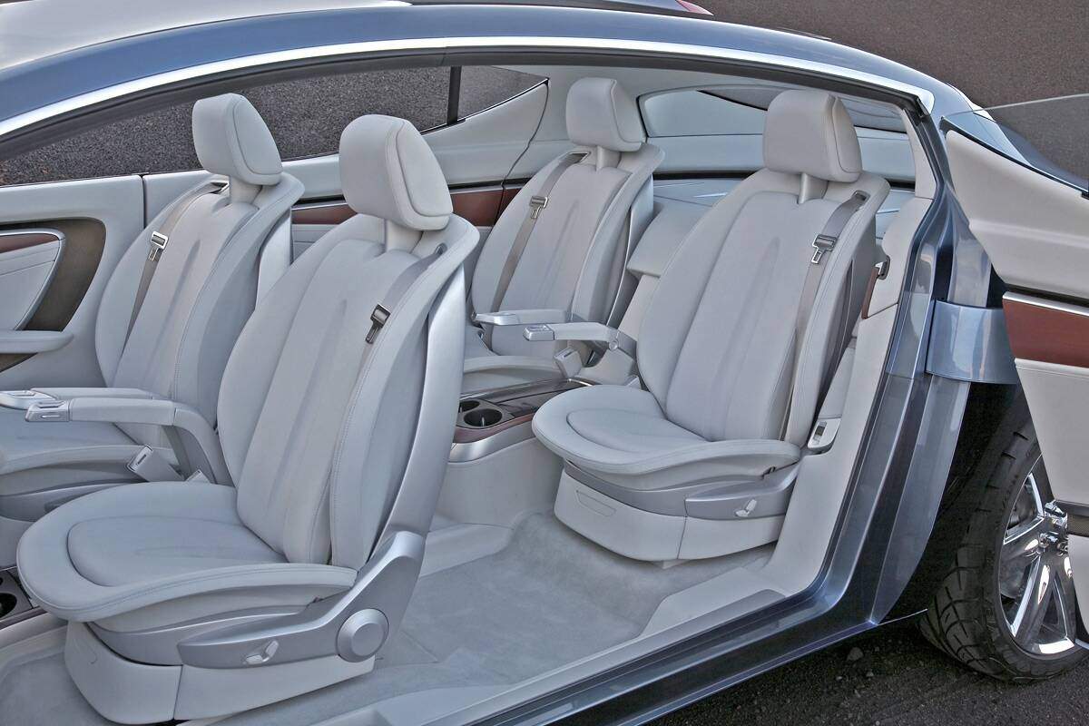 Chrysler ecoVoyager Concept (2008),  ajouté par caillou