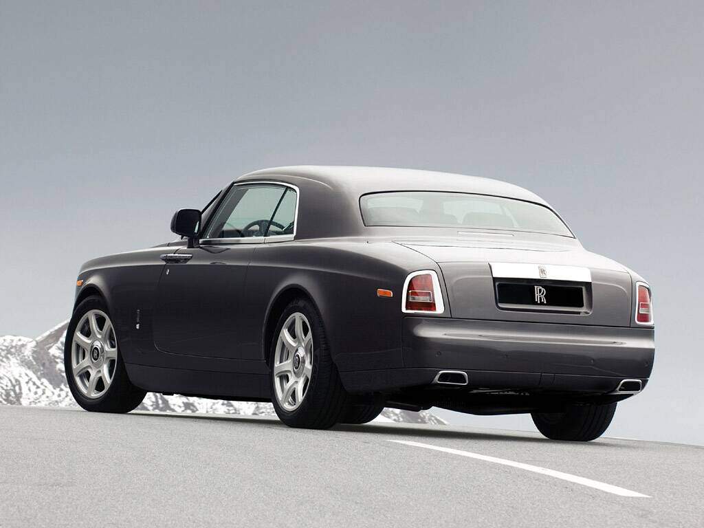 Rolls-Royce Phantom VII Coupé (2008-2016),  ajouté par fox58
