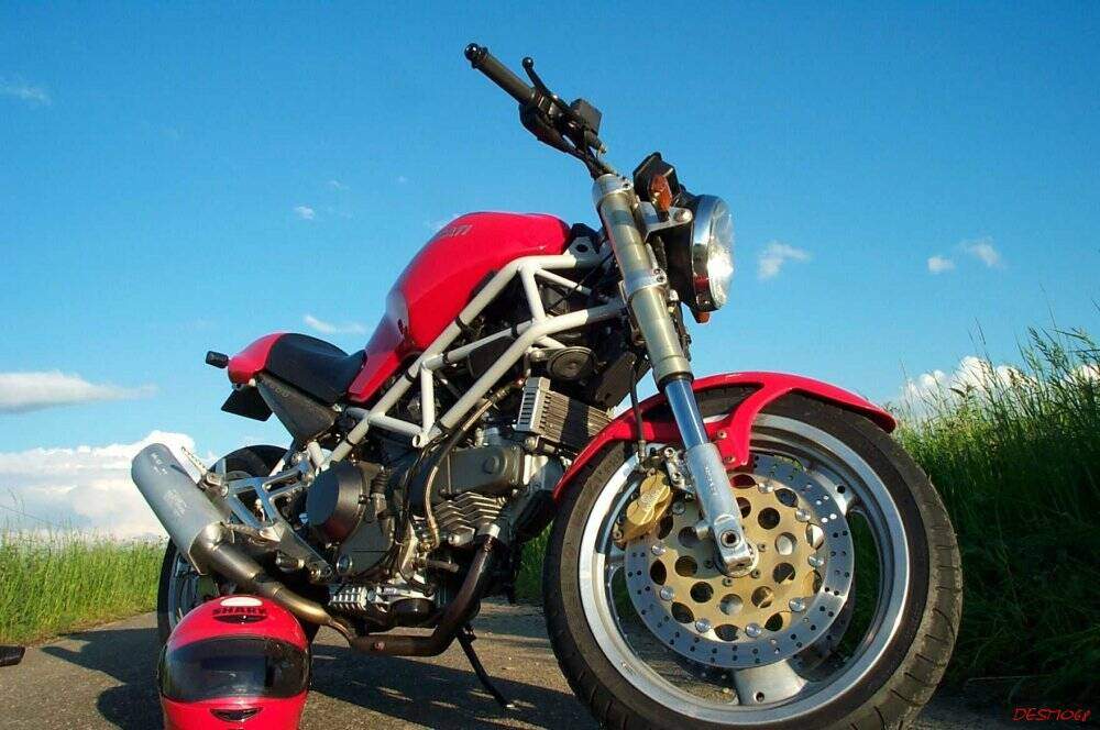 Ducati 900 Monster (1993-2002),  ajouté par kanamoon