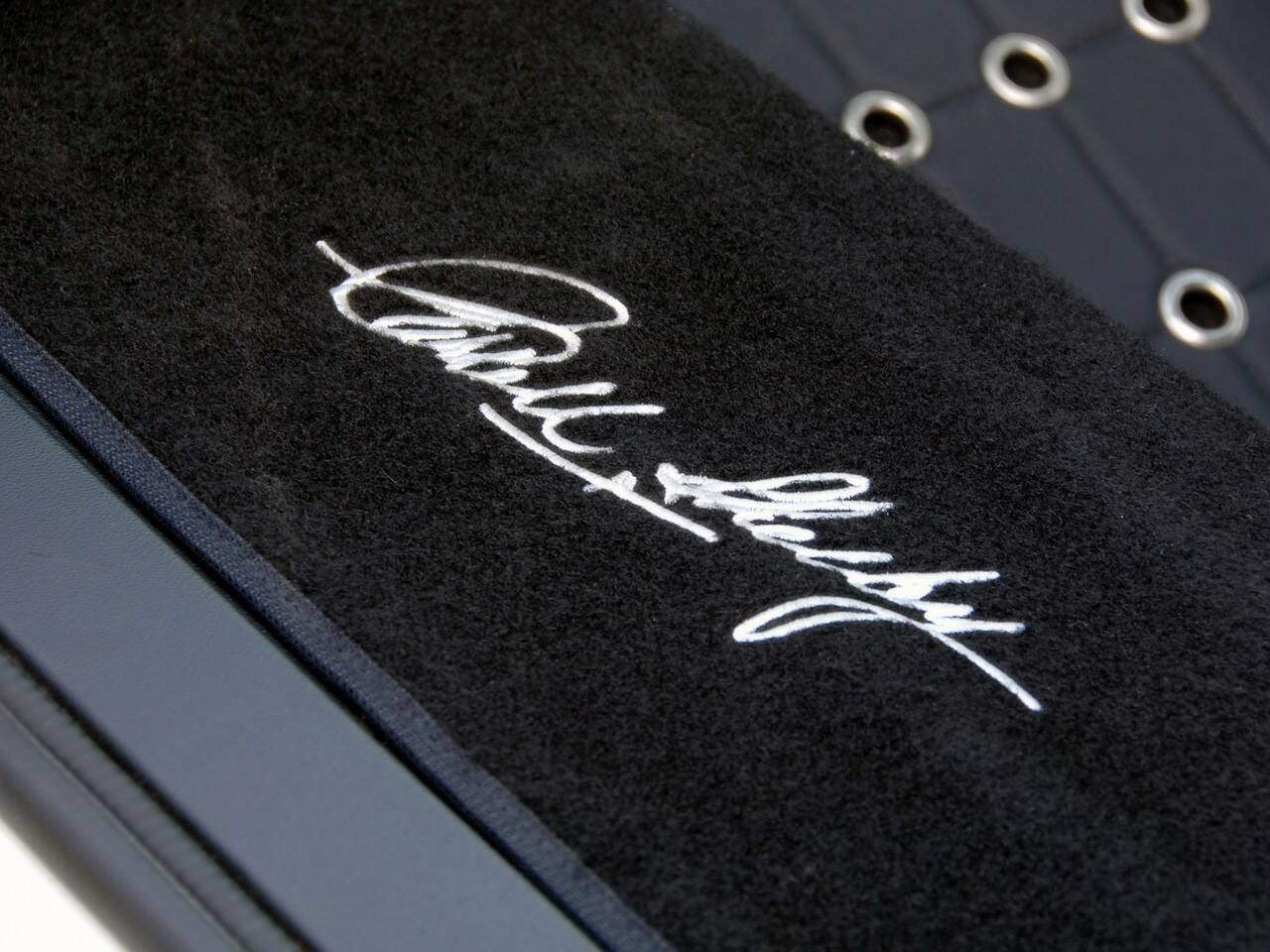 Shelby GT40 85th Commemorative (2008),  ajouté par fox58