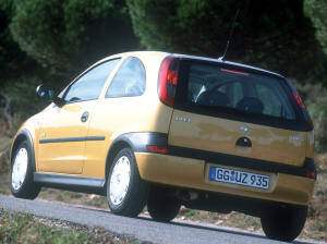 Opel Corsa III 1.0 (C) (2003-2006),  ajouté par fox58
