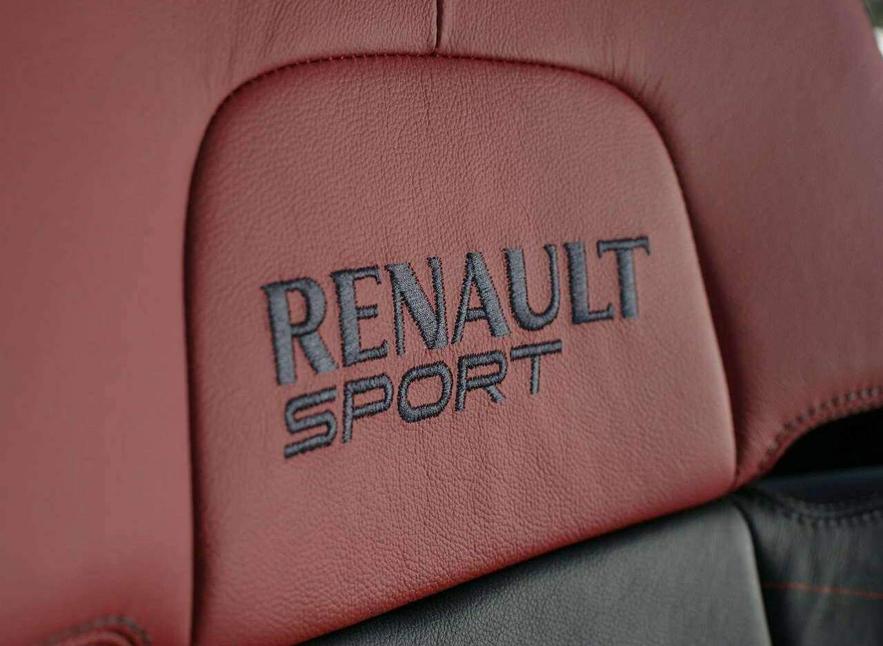 Renault Clio RS Concept (2006),  ajouté par fox58