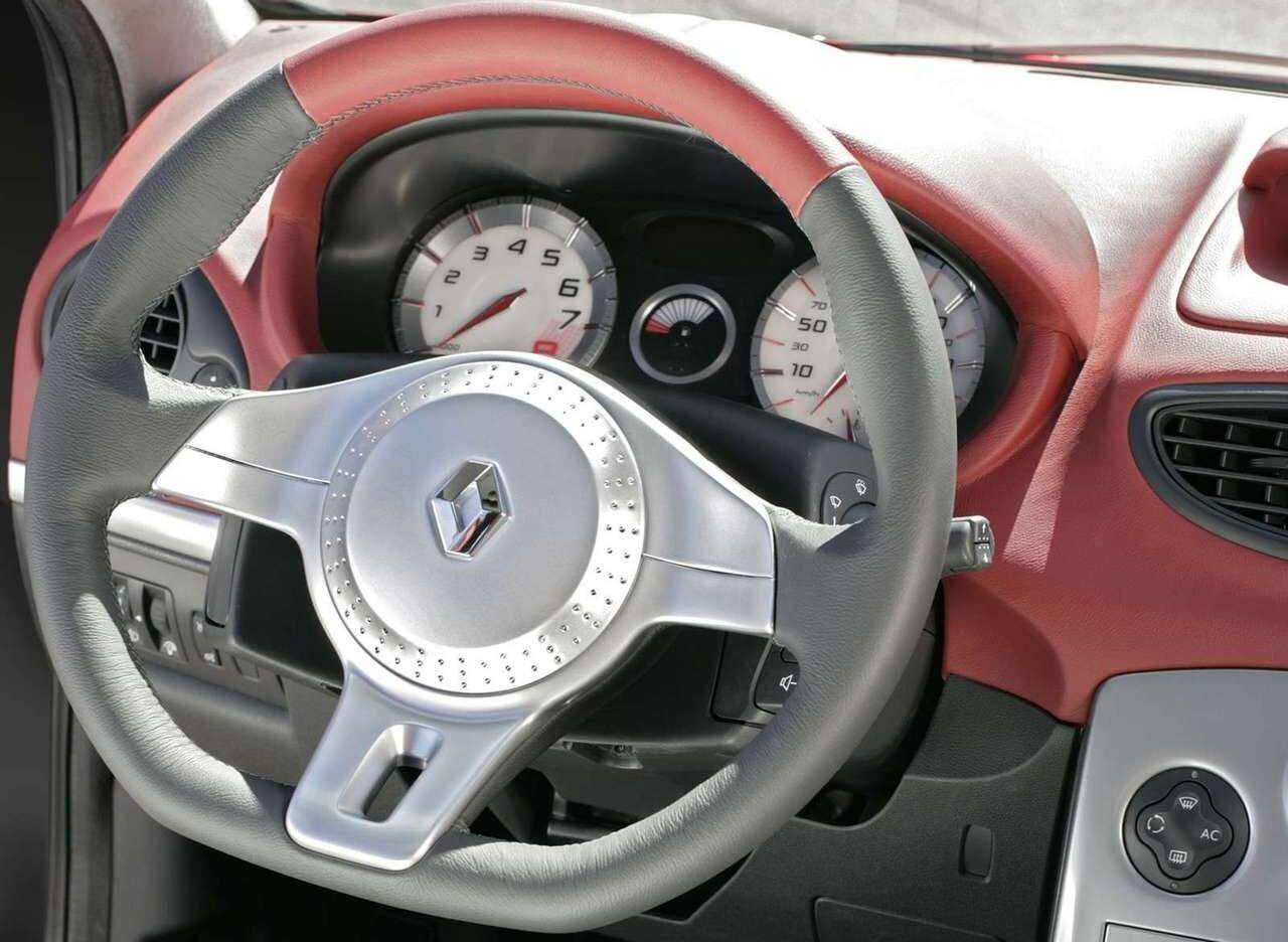 Renault Clio RS Concept (2006),  ajouté par fox58