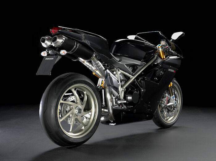 Ducati 1198 S (2009),  ajouté par nothing