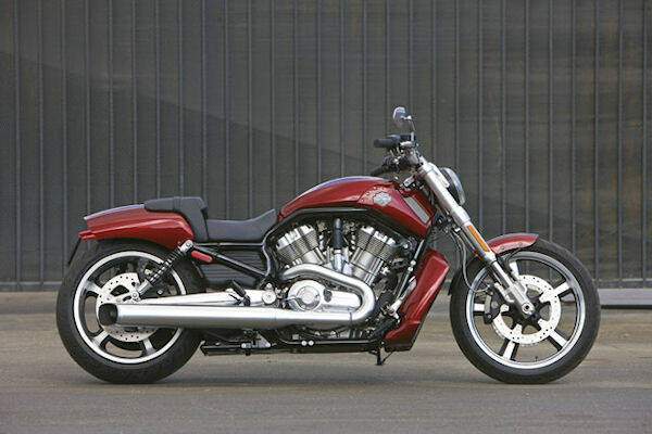 Harley-Davidson VRSCF V-Rod Muscle (2009),  ajouté par nothing