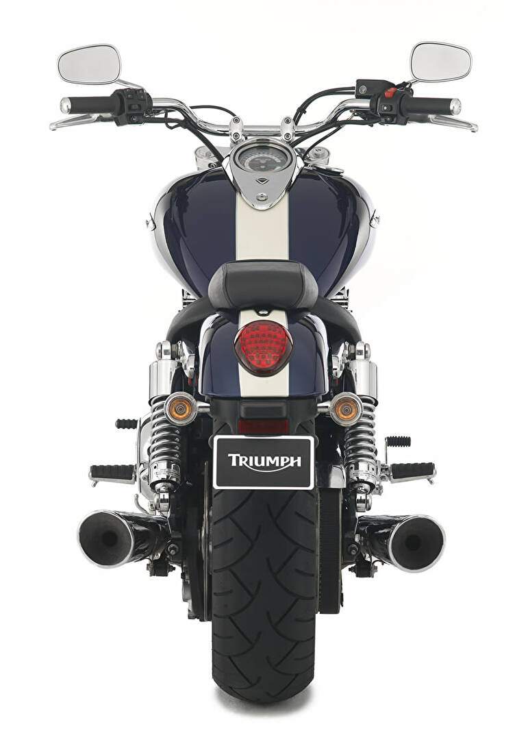 Triumph Thunderbird 1600 (2009),  ajouté par choupette53
