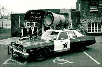 Voitures de films : Dodge Monaco Sedan "The Bluesmobile" (1980),  ajouté par choupette53