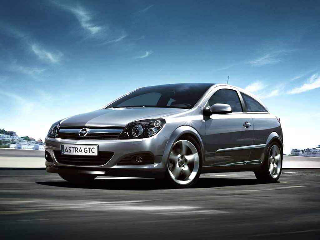 Opel Astra III GTC 1.9 CDTi 120 (2005-2009),  ajouté par fox58