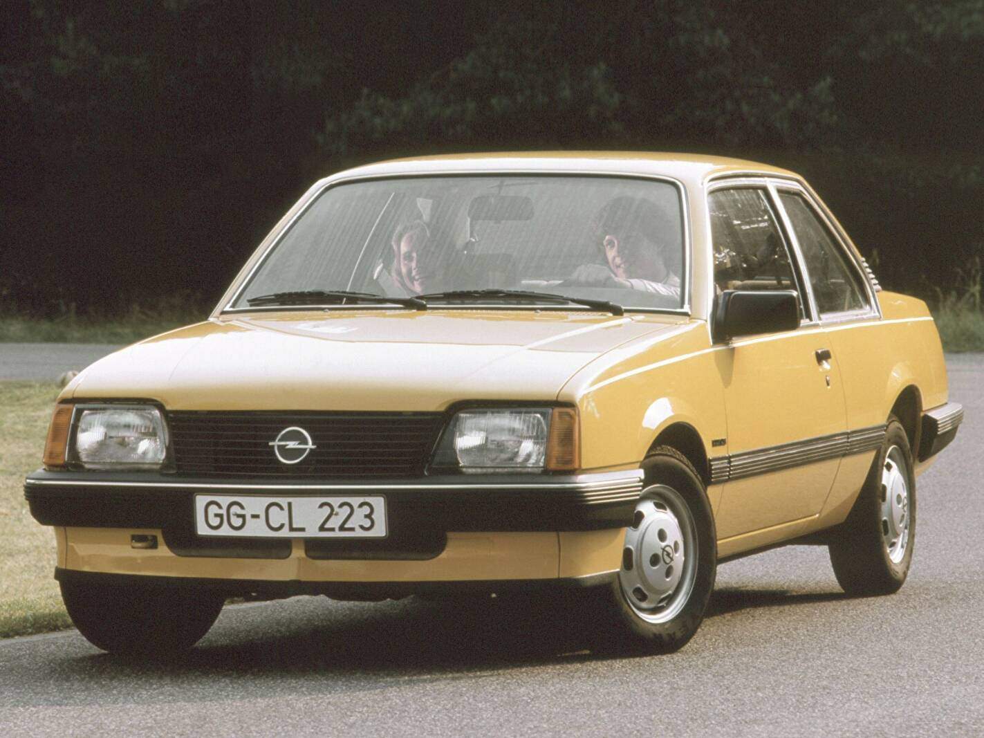 Opel Ascona III 1.3 S (1982-1989),  ajouté par fox58
