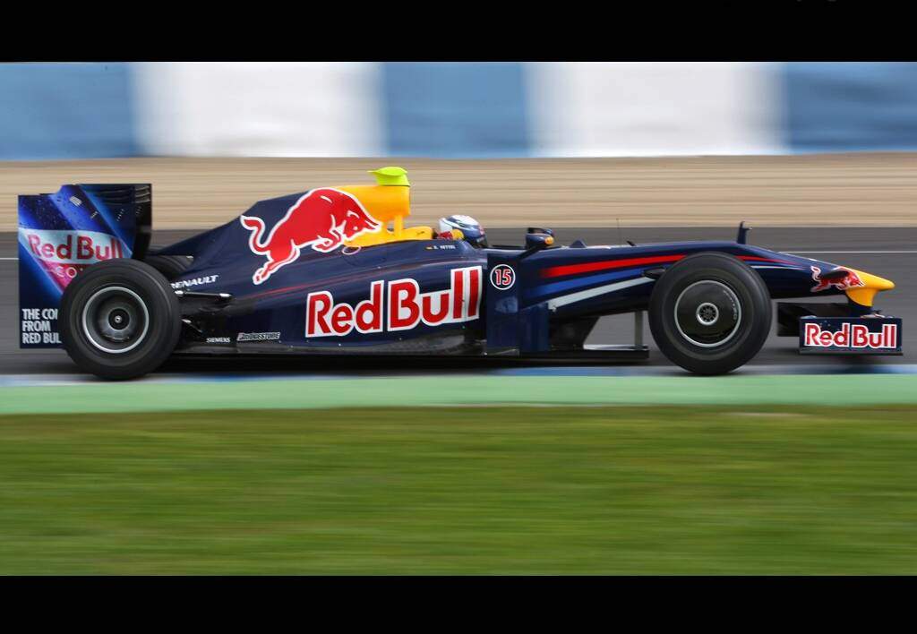 Red Bull Racing RB5 (2009),  ajouté par fox58