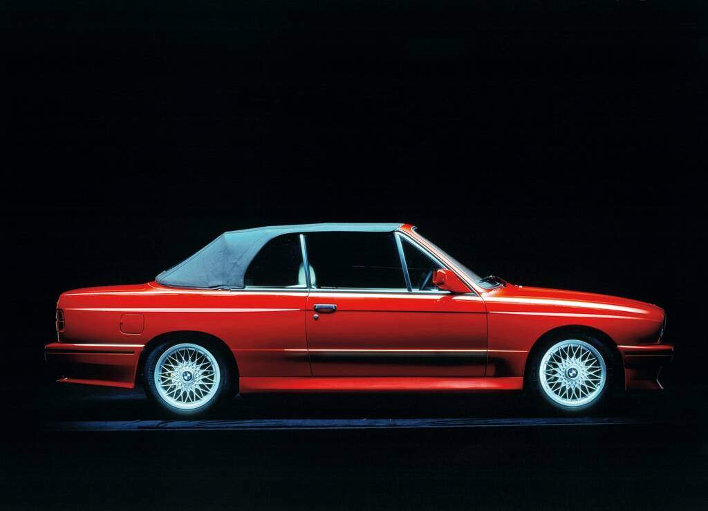 BMW M3 Cabriolet (E30) (1987-1989),  ajouté par fox58