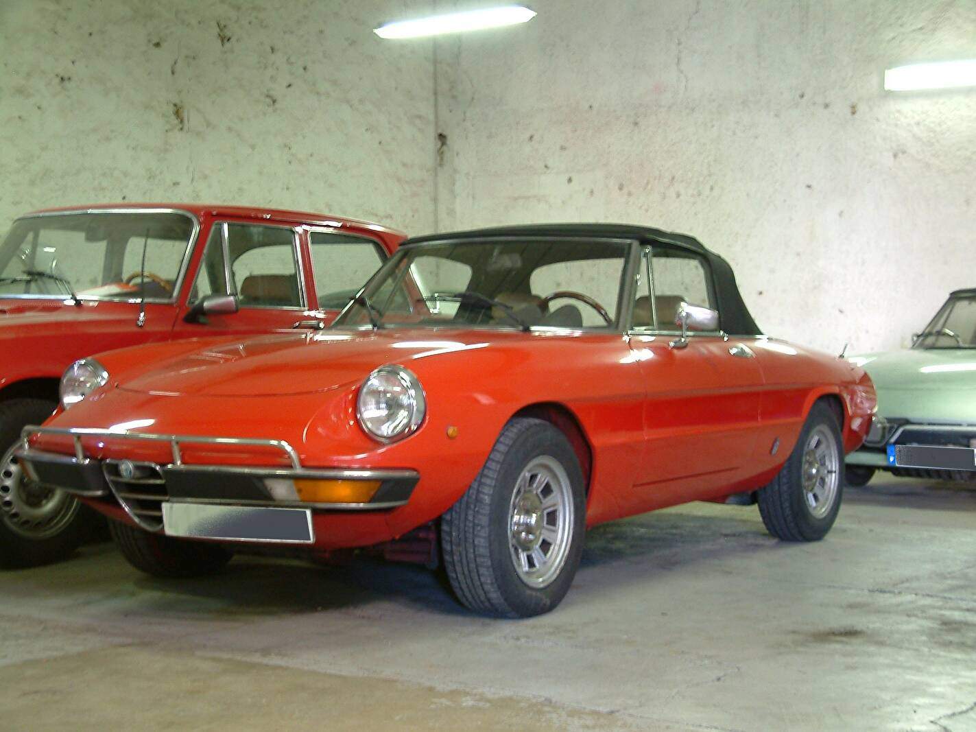 Alfa Romeo Spider 2000 Veloce (Séries II) (1971-1975),  ajouté par duetto