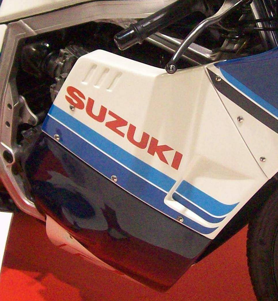 Suzuki GSX-R 750 (1985-1987),  ajouté par choupette53