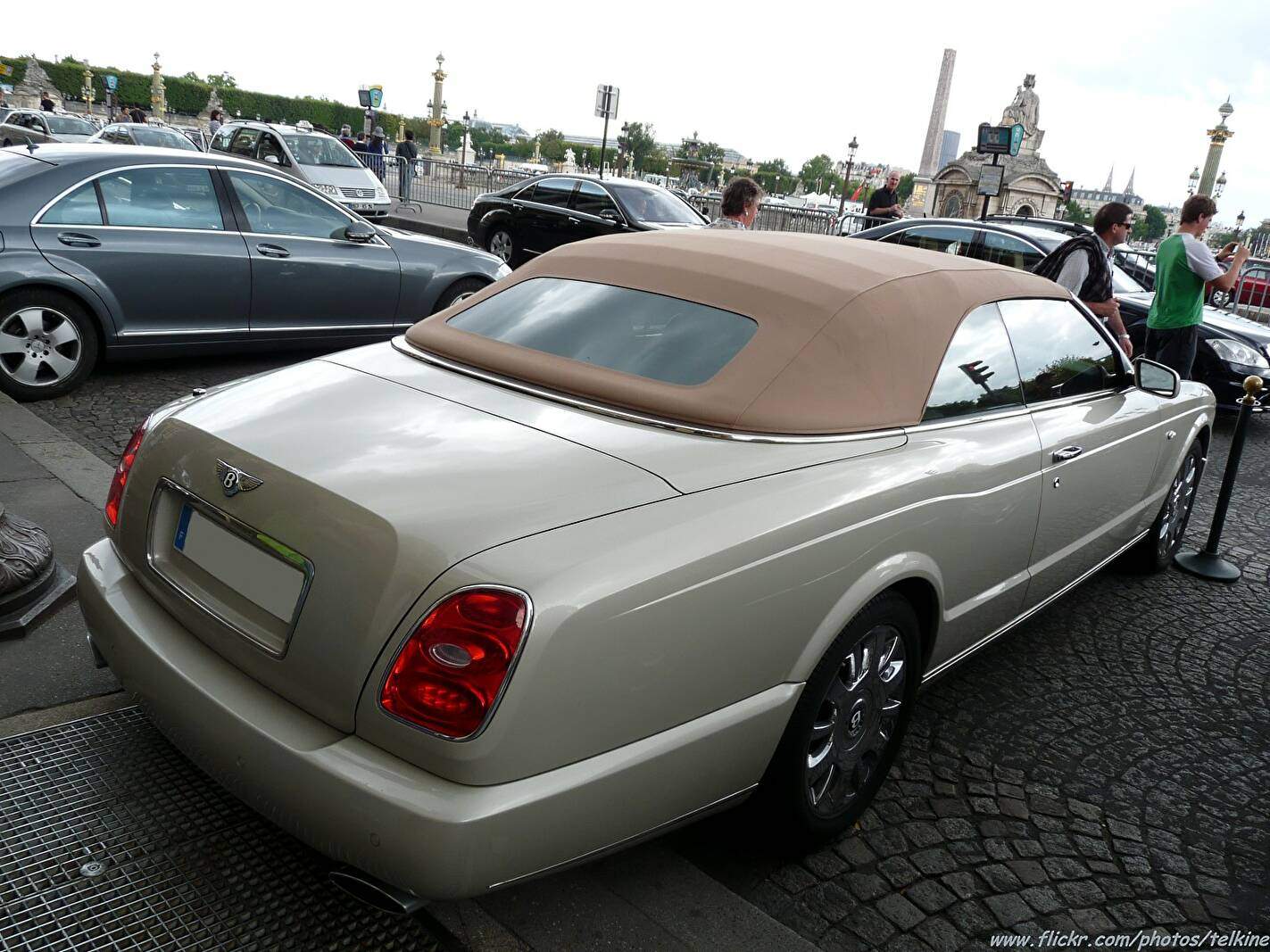 Bentley Azure II (2006-2009),  ajouté par telkine