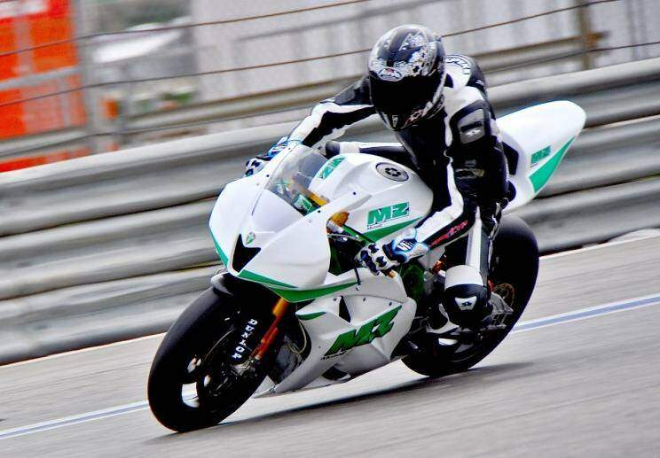 MZ Racing Team Moto2 (2010),  ajouté par choupette53