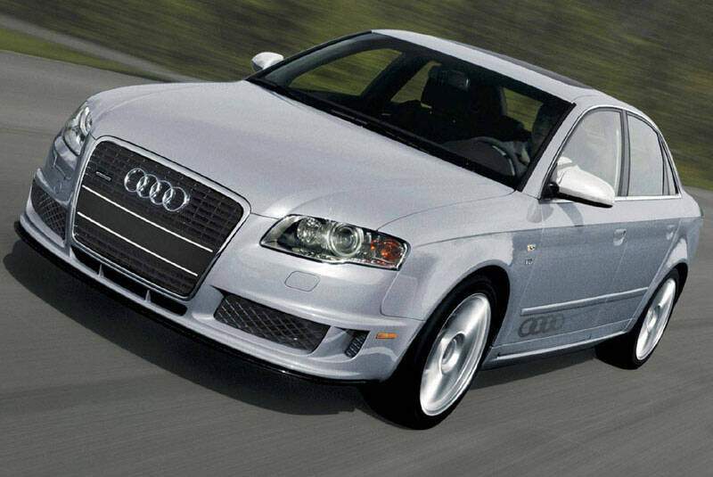 Audi S4 III (B7) « 25 Quattro » (2005),  ajouté par fox58