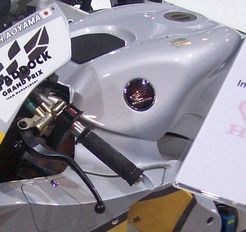 Honda RC 212 V Team Honda Interwetten (2010),  ajouté par choupette53