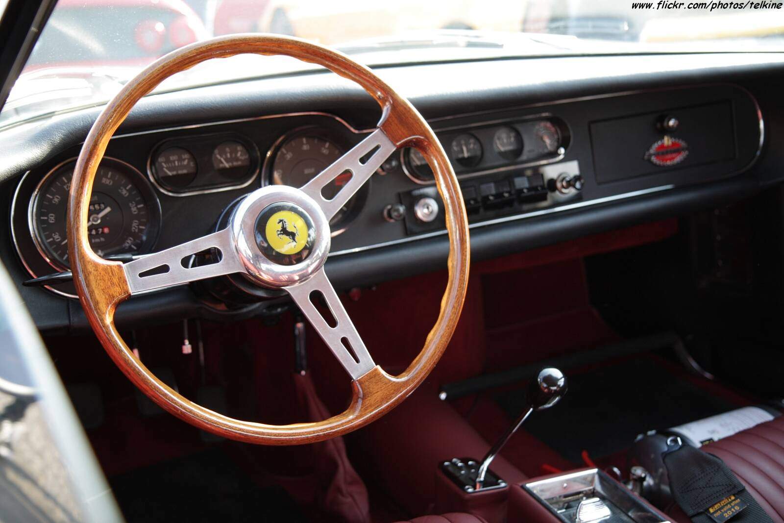 Ferrari 275 GTB (1964-1966),  ajouté par telkine