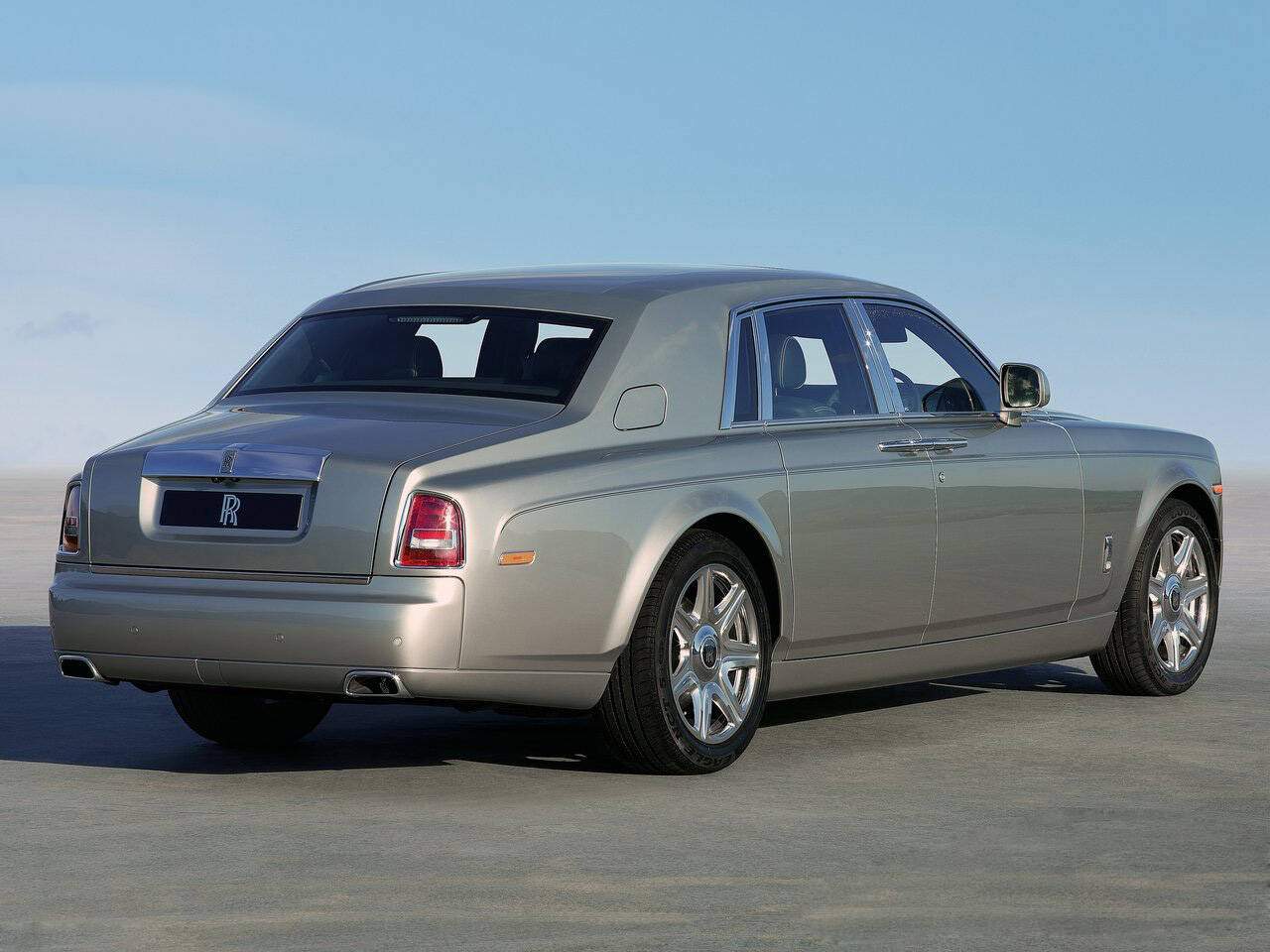 Rolls-Royce Phantom VII Séries II (2012-2016),  ajouté par fox58