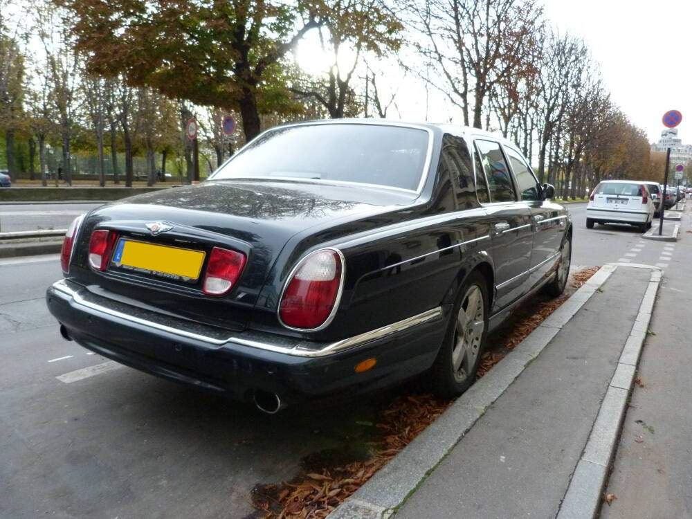 Bentley Arnage Red Label (1999-2002),  ajouté par xxxxx